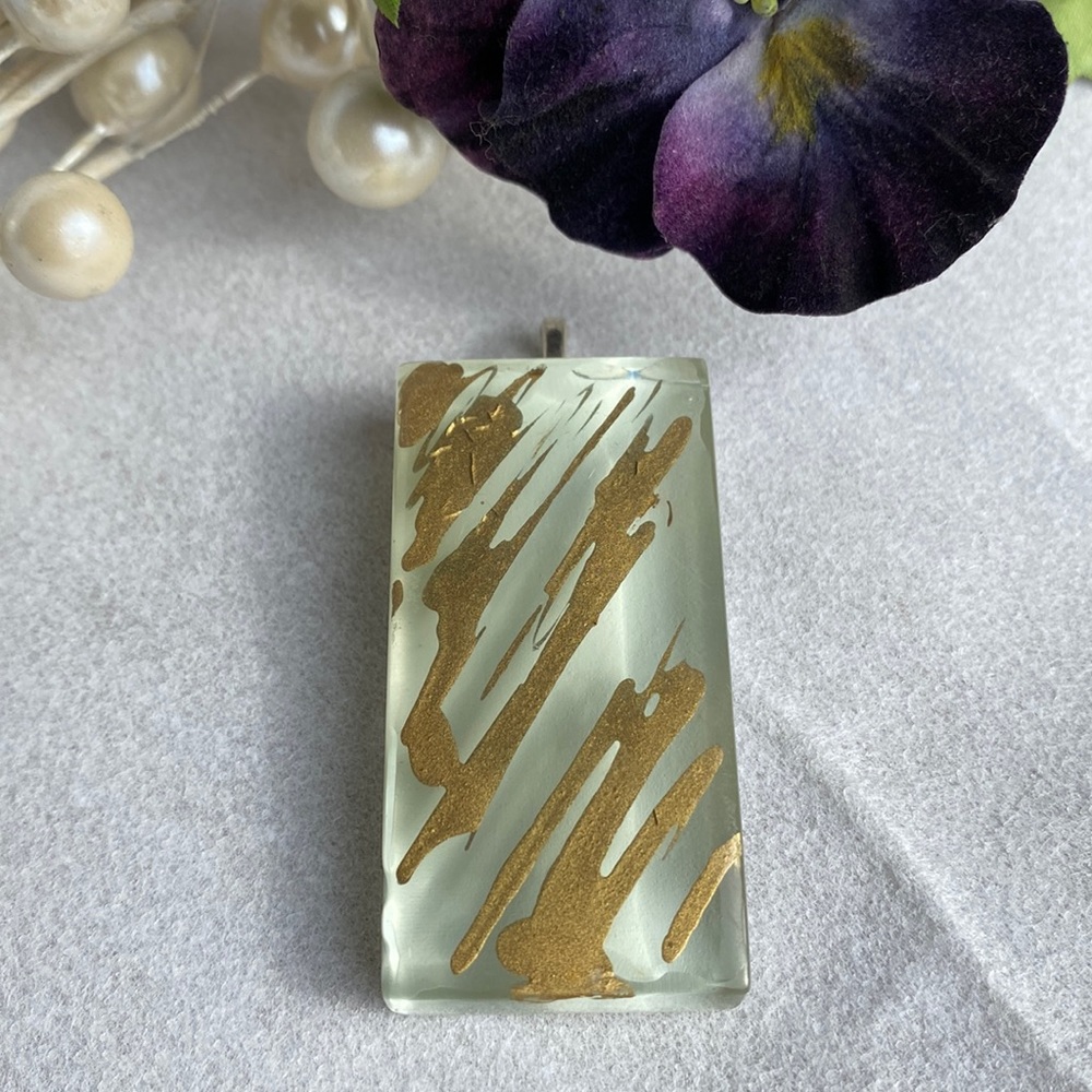Pendant